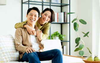 Ngọt ngào với cả thế giới, sao lại thô ráp với người thương?