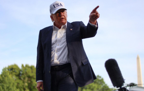 Ông Trump nói sẽ 'chờ vài ngày' cho thỏa thuận hòa bình với Iran
