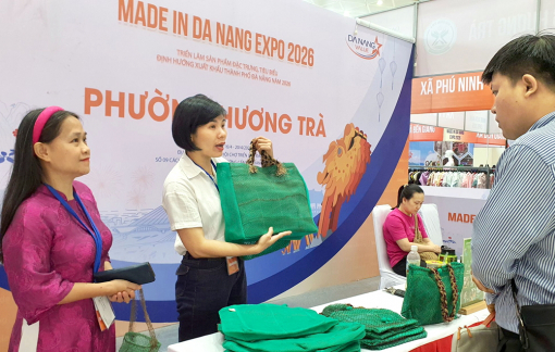 Biến rác thải đại dương thành sản phẩm thời trang