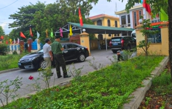 Bắt giám đốc Ban Quản lý rừng phòng hộ Bắc Sông Hương TP Huế cùng 7 đồng phạm