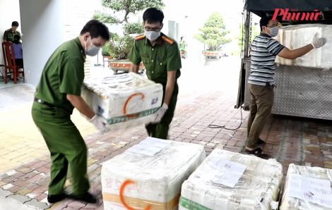 Công an TPHCM triệt xoá đường dây mua bán chất độc xuyên biên giới, thu giữ hơn 1 tấn Xyanua