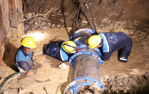 SAWACO hoàn tất công tác súc xả, cải thiện áp lực nước ở Nhà Bè