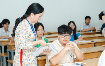 Đại học Quốc gia TPHCM lên tiếng về nghi vấn đề thi đánh giá năng lực sao chép từ đề thi nước ngoài