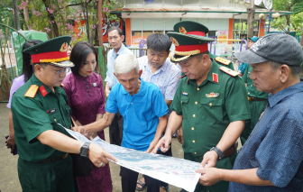 Nhân chứng chỉ vị trí nghi có hố chôn liệt sĩ tại Công viên Lê Thị Riêng