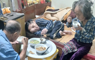 Đổi vai, trò vui… thắt lòng