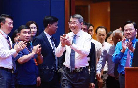 Thủ tướng: Đưa năng suất lao động trở thành động lực quan trọng của tăng trưởng bền vững