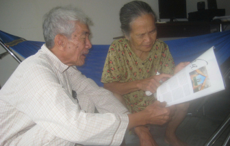 Ông Tám mắc Alzheimer thể… hiền