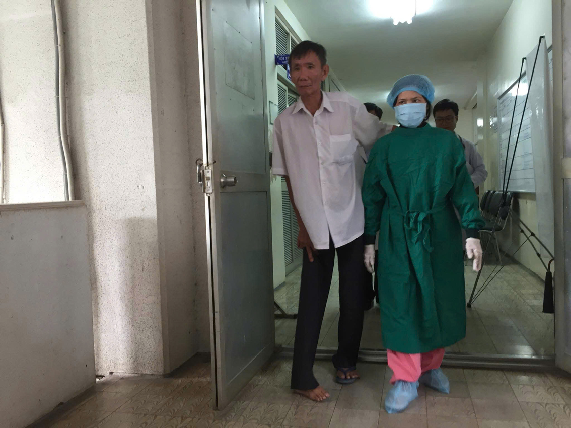 Thêm một đôi vợ chồng hạnh phúc khi người vợ nhận được quả tim hiến tặng, trở lại cuộc sống khỏe mạnh - ẢNH: YẾN NHI