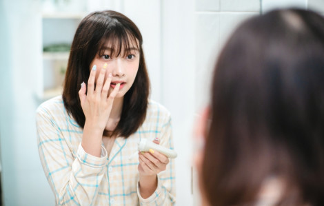 Lấy lại làn da khỏe đẹp sau chuyến du lịch