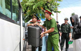 157 sĩ tử đặc khu Kiên Hải vượt biển vào đất liền dự thi tốt nghiệp