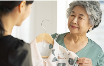 Một câu nói của mẹ chồng, giận suốt 20 năm không quên
