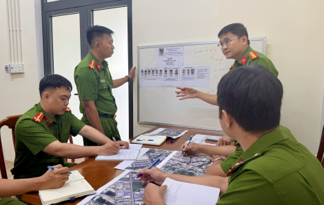Triệt phá đường dây ‘bảo kê’ cua miền Tây về TPHCM, khởi tố 17 bị can
