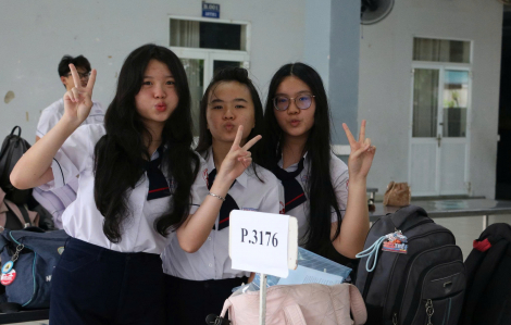 Học sinh ở TPHCM vừa lo lắng, vừa háo hức trước kỳ thi tốt nghiệp THPT