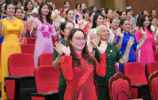 Bồi dưỡng kỹ năng giao tiếp cho hội viên phụ nữ