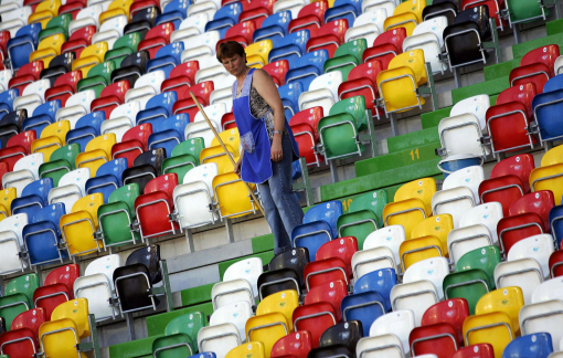 Những 'người vô hình' ở World Cup