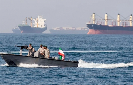 Eo biển Hormuz vẫn tê liệt dù Mỹ và Iran đạt thỏa thuận hòa bình
