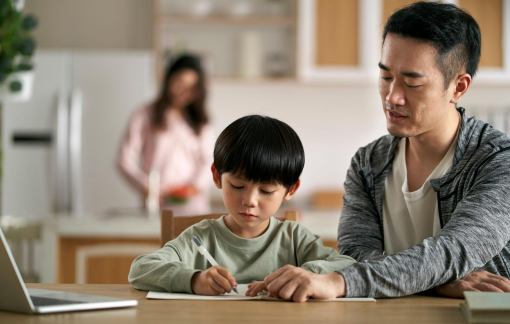 Người đến sau trong cuộc đời 2 mẹ con