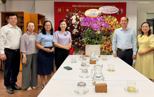 Đảng ủy các cơ quan Đảng Thành phố thăm, chúc mừng các cơ quan báo chí, truyền thông nhân Ngày Báo chí Cách mạng Việt Nam