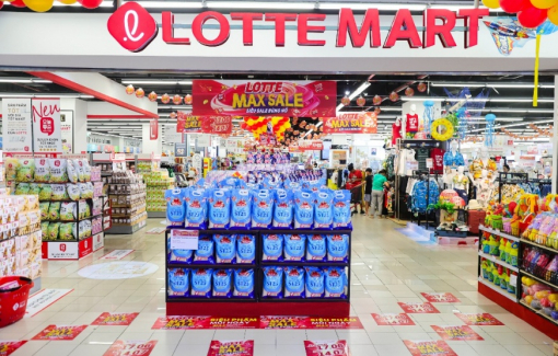 LOTTE Max Sale hút khách với hàng loạt ưu đãi mua sắm và vui chơi