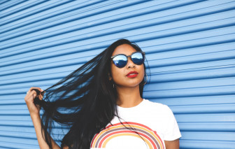 Phụ nữ tuổi ngoài 30 như… hộp sữa cận date?