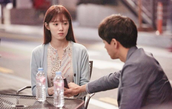 Hôn nhân chỉ còn là vỏ bọc nhưng chồng kiên quyết không ly hôn