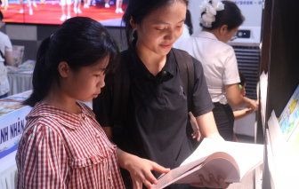 Rộn ràng khai mạc Ngày hội sách lớn nhất năm dành cho thiếu nhi TPHCM
