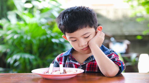 Mẹ đã biết về 'lỗ hổng vi chất dinh dưỡng' ở trẻ?